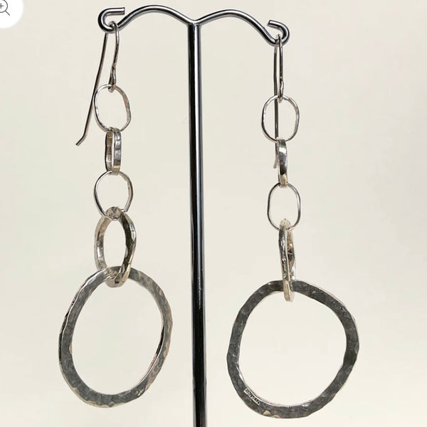 Silver links earrings